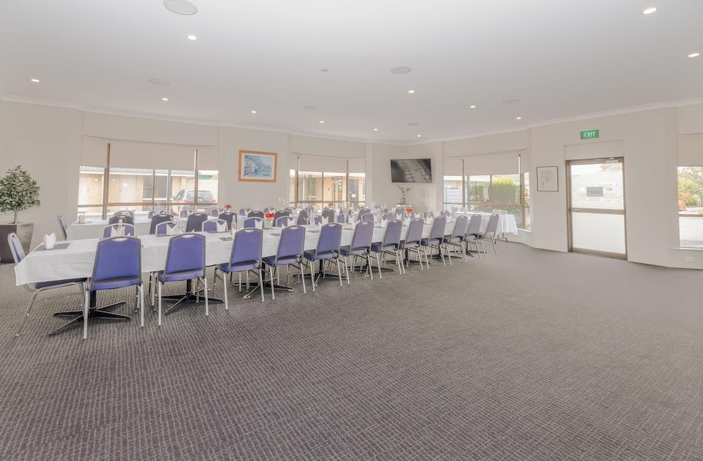 Seasonal South Motel & Function Centre Ulverstone Ngoại thất bức ảnh